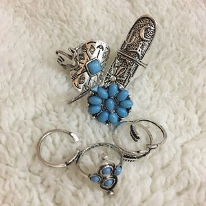 Set of 8 silver rings